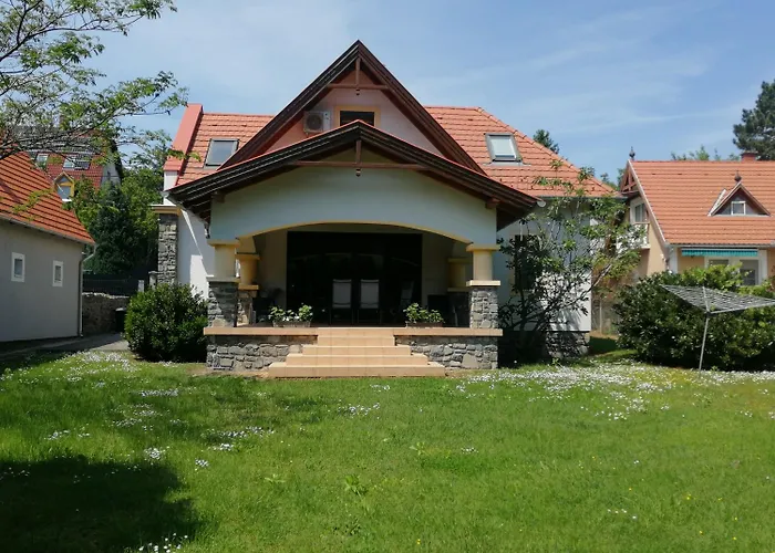Kuria Nyaralo Vakantiehuis Badacsonytomaj