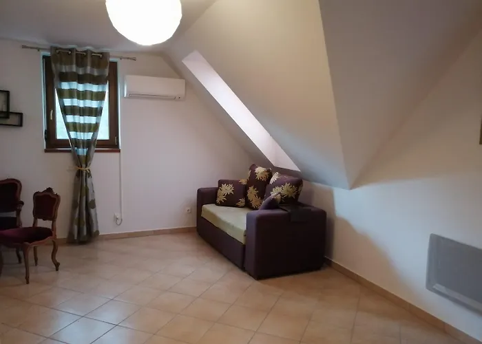 Vakantiehuis Kuria Nyaralo